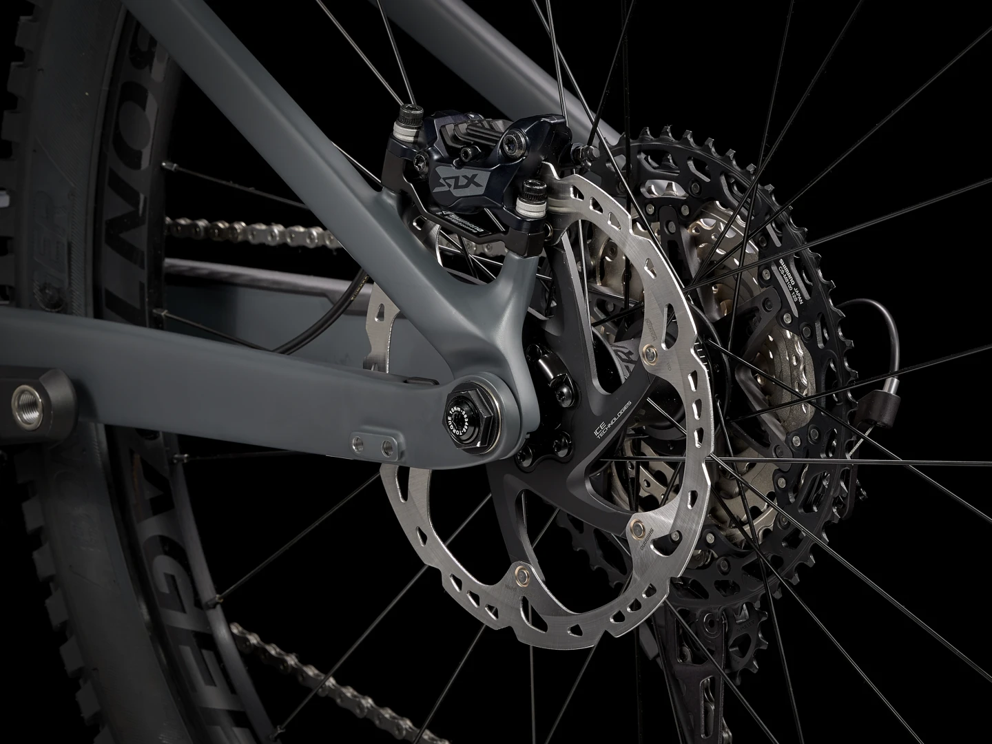 Trek Rail 9.8 Xt Electric Mountain Bike 2022 - Rear brake